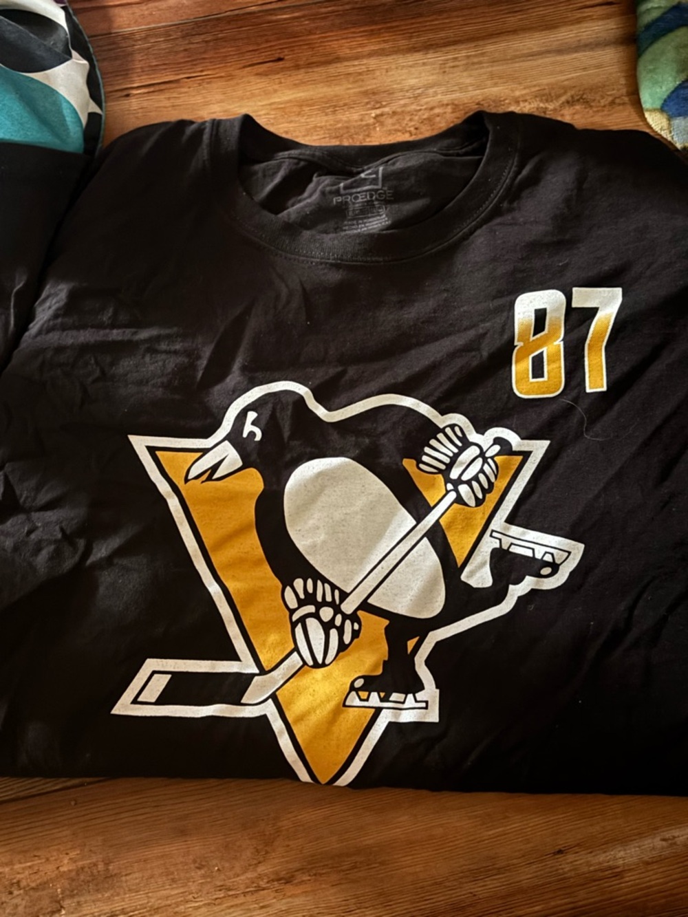 Pittsburgh Penguins #87 Graphic Tee - Black & Gold